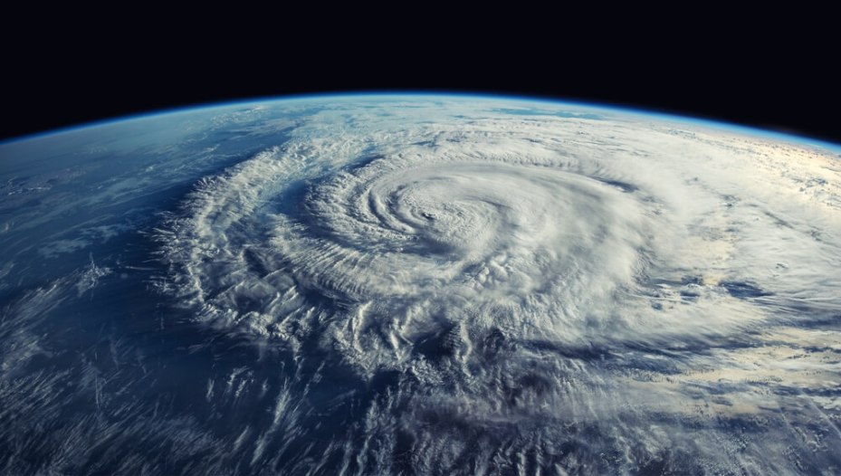 위성으로 관찰한 태풍의 모습